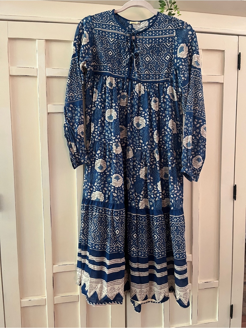 MATTA Yamini Booj Dress Floral Indian Textiles. Vintage vibe size XS excellent